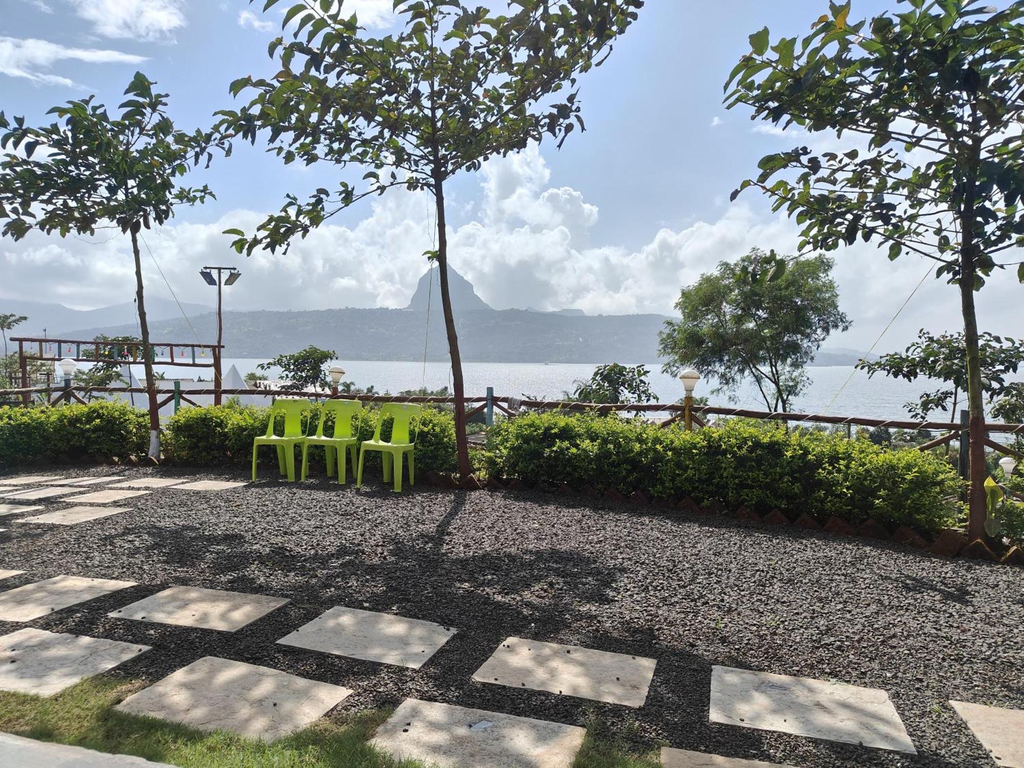 Shelby Pawana Lake Cottages & Camping Tents لونافالا المظهر الخارجي الصورة