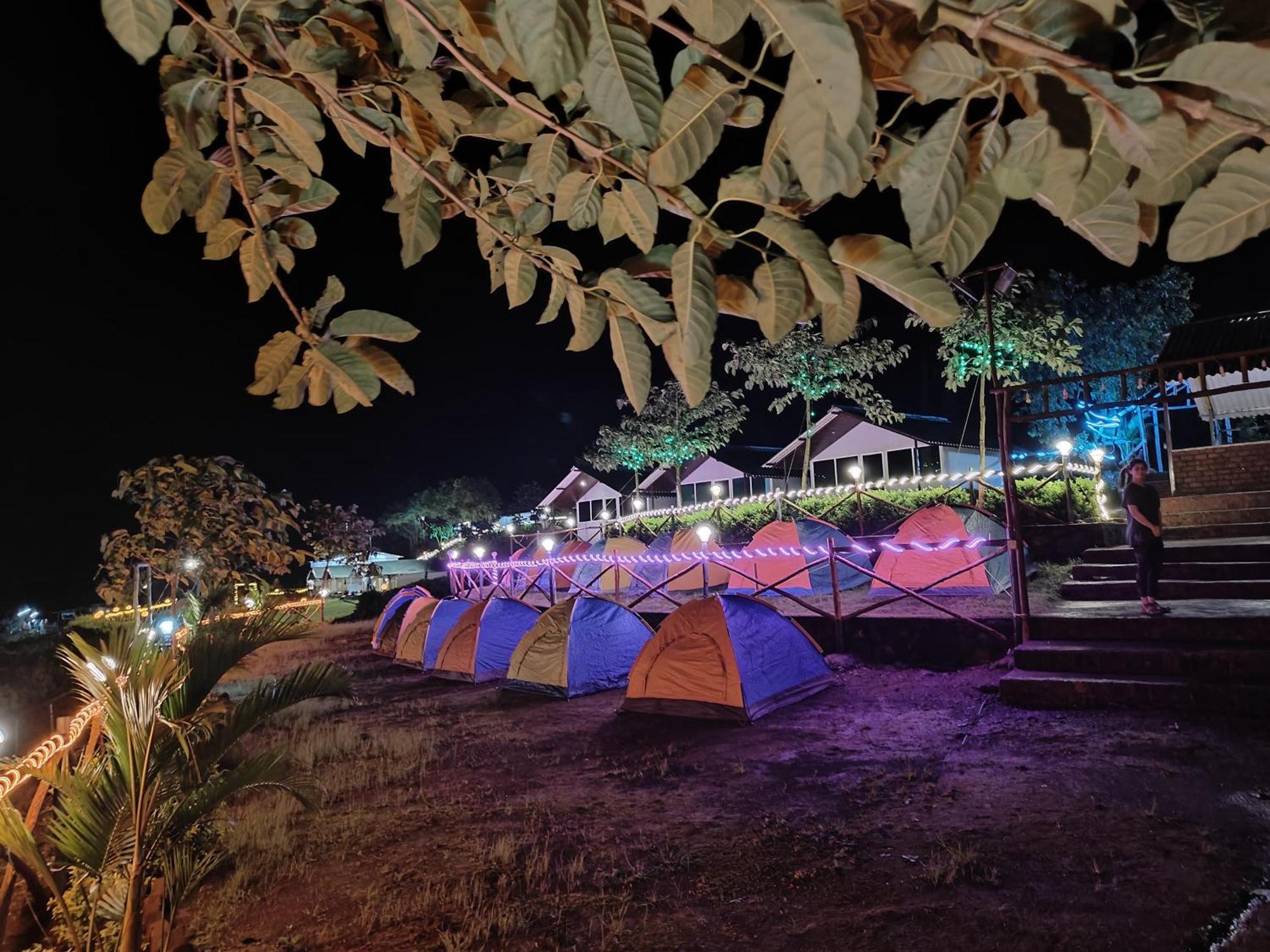 Shelby Pawana Lake Cottages & Camping Tents لونافالا المظهر الخارجي الصورة