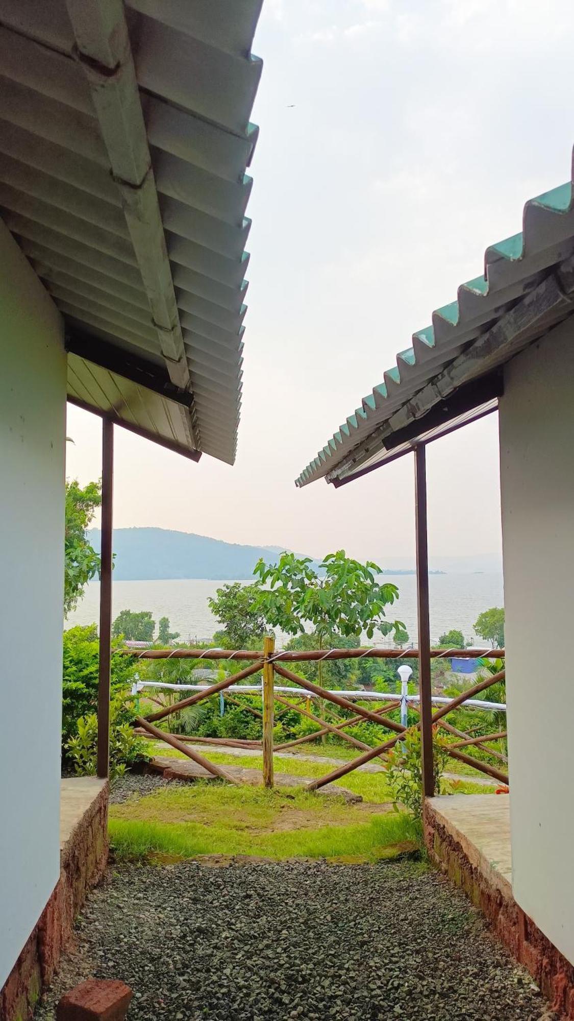 Shelby Pawana Lake Cottages & Camping Tents لونافالا المظهر الخارجي الصورة