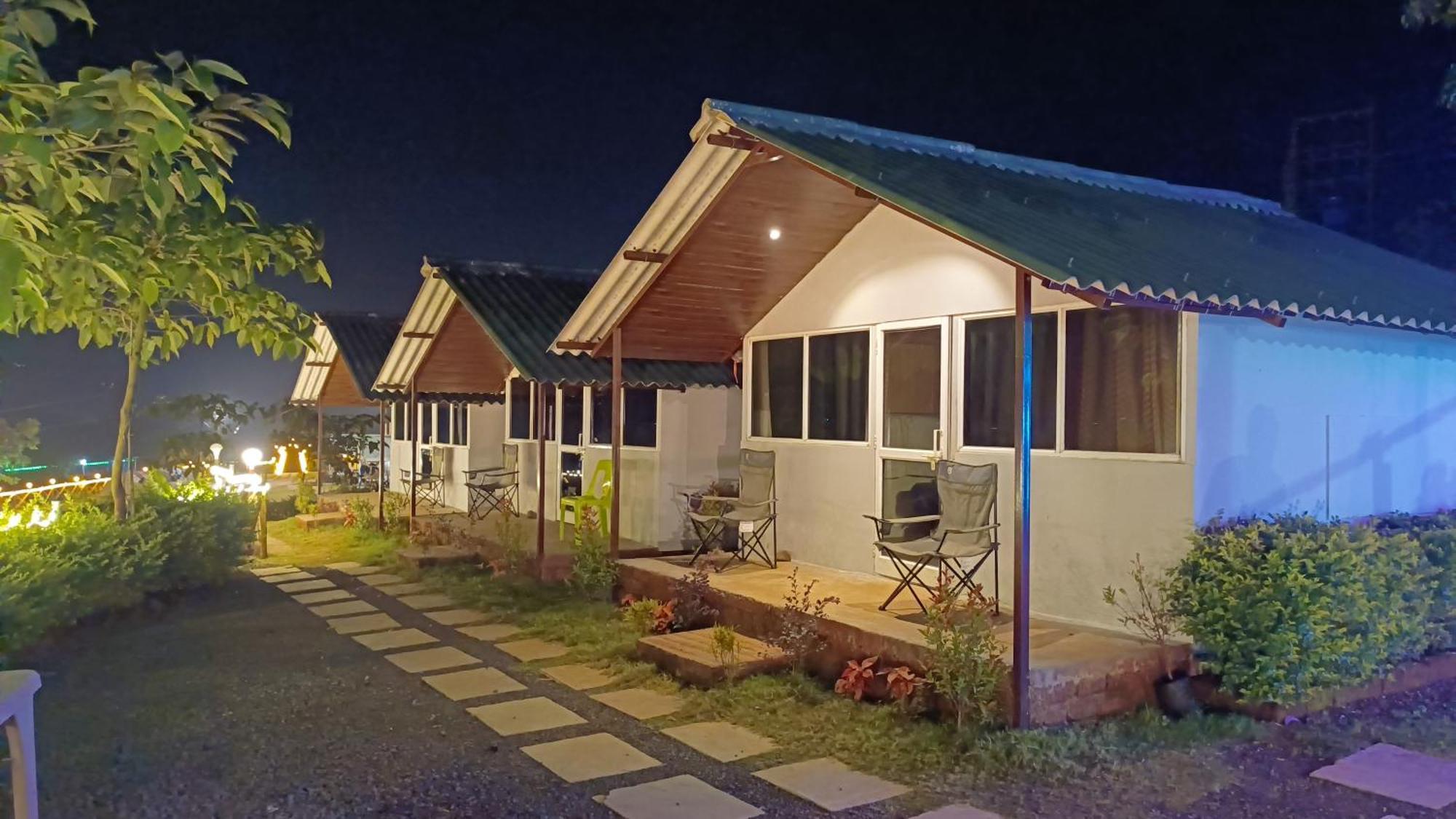 Shelby Pawana Lake Cottages & Camping Tents لونافالا المظهر الخارجي الصورة